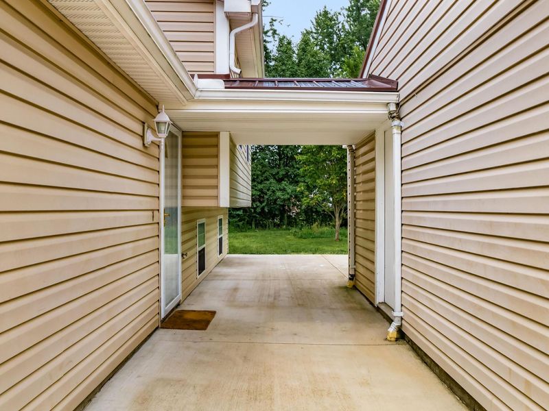 641 Blarney Stone Court, Galloway, OH 43119 Photo 33