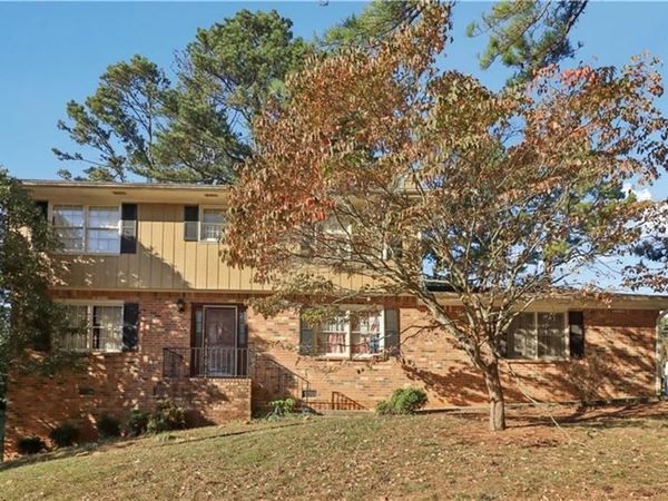 467 Oroarke Drive , Stone Mountain, GA 30088