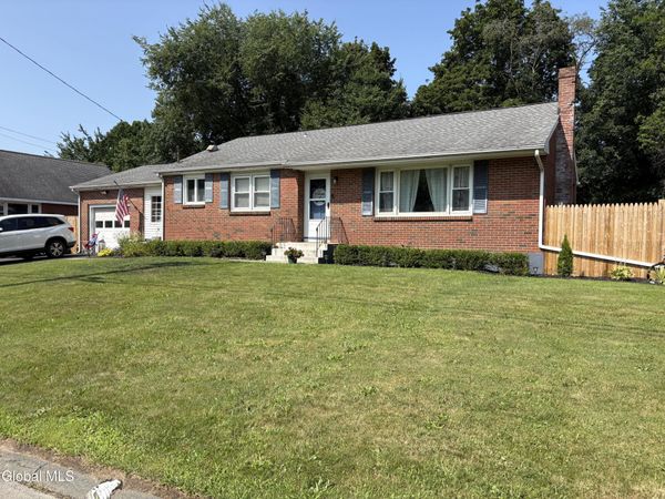 111 Euclid Avenue, Troy, NY 12180