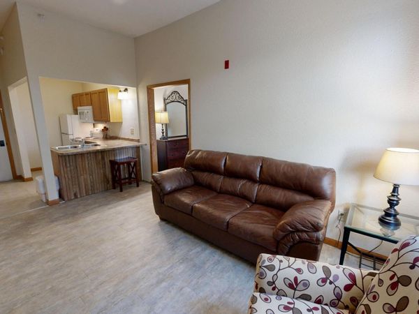 542 Benson Avenue SW, Unit 206, Willmar, MN 56201