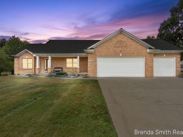 12189 White Pine Drive, Allendale, MI 49401