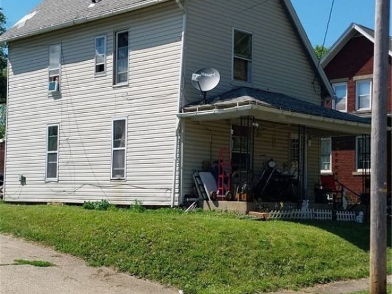 333 Tyler Avenue SE, Canton, OH 44707 Photo 2