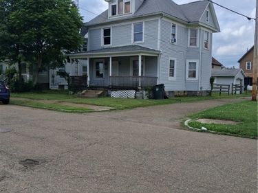 801 Troy Place NW, Canton, OH 44703