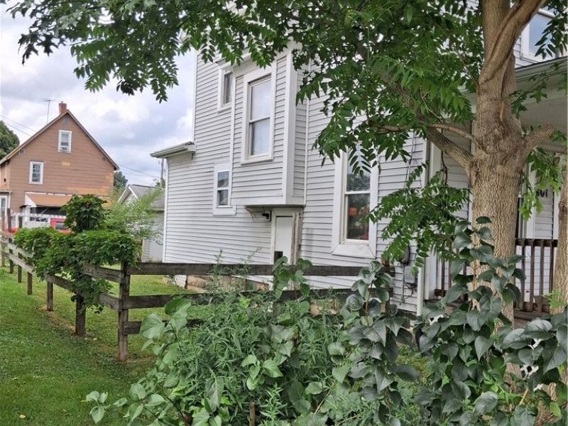801 Troy Place NW, Canton, OH 44703 Photo 5