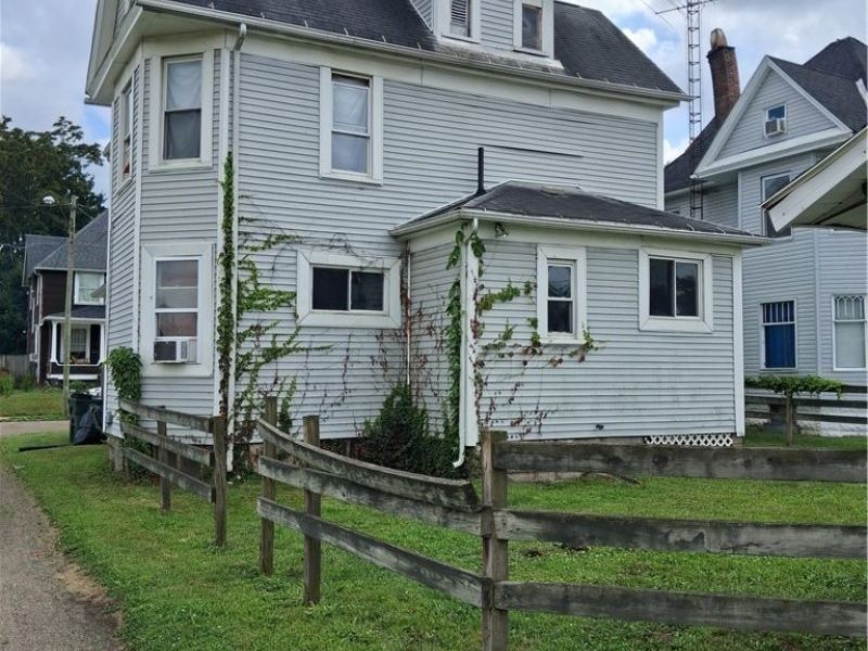 801 Troy Place NW, Canton, OH 44703 Photo 7
