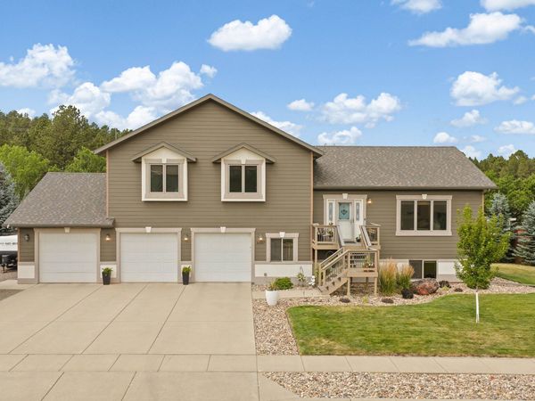 6107 Bendt Drive, Rapid City, SD 57702