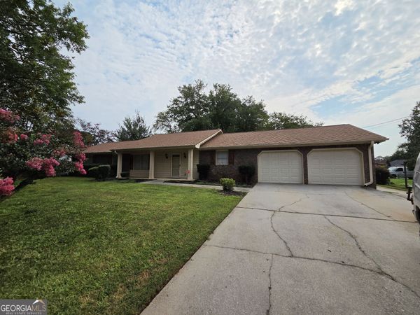 3560 Sandhill Drive SE, Conyers, GA 30094