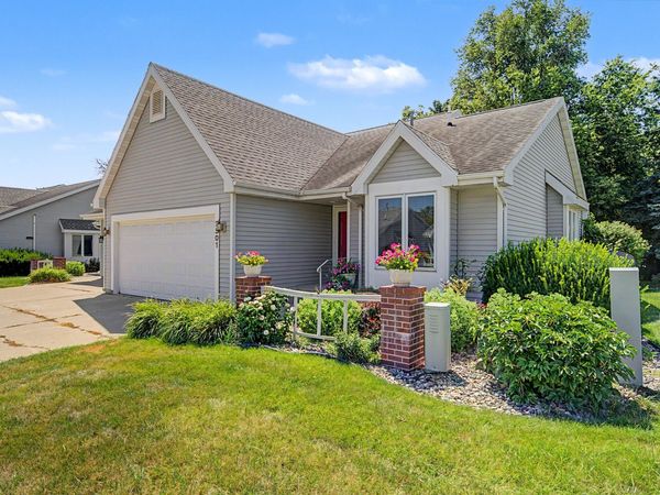 2501 Parkview Place, Perry, IA 50220