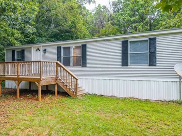 7032 Stage Road, Appomattox, VA 24538