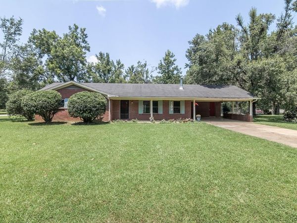 1502 Larhonda, Oxford, MS 38655