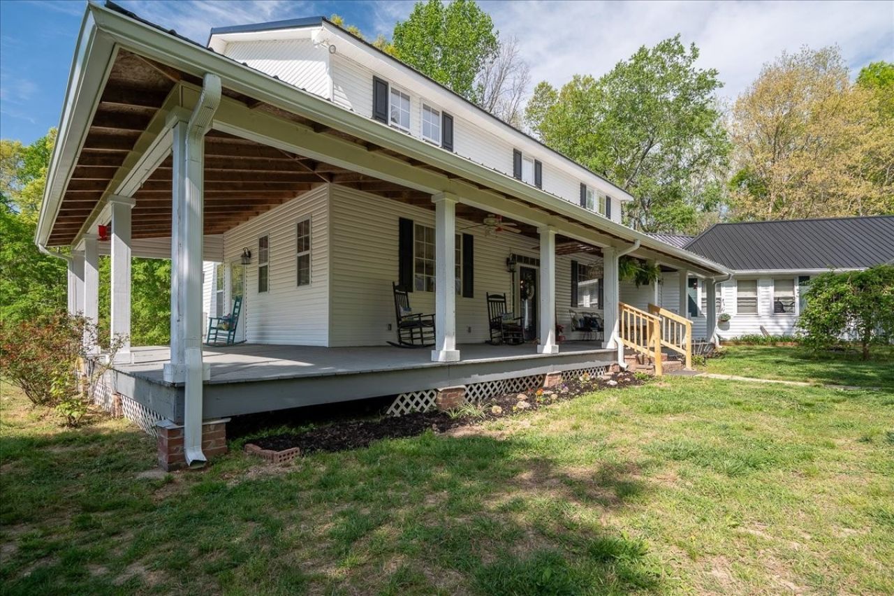 226 Nash Rd , Summertown, TN 38483 Main Photo