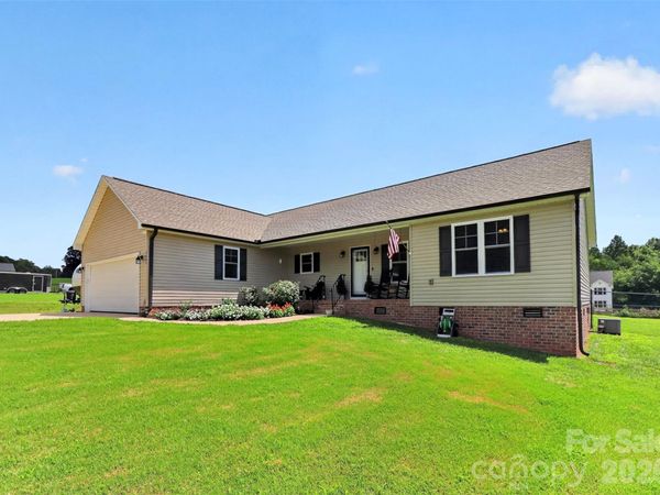 3889 Ritchie Road, Lincolnton, NC 28092