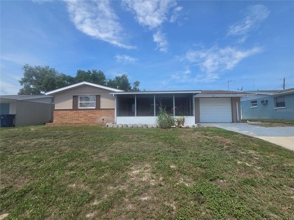 1731 DANDER DRIVE , HOLIDAY, FL 34690