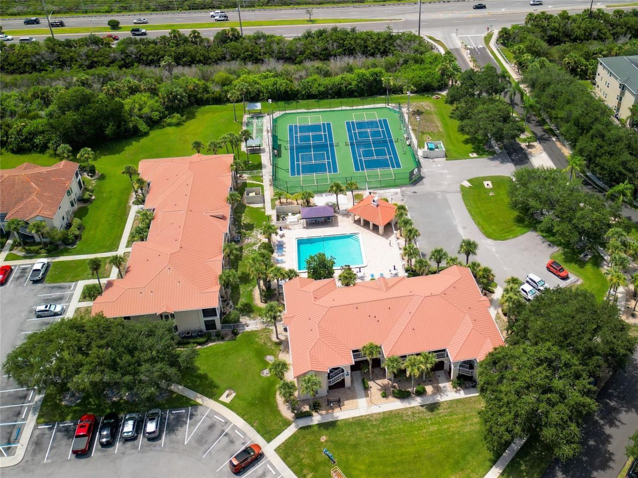 452 Bouchelle Drive, Unit 204, New Smyrna Beach, FL 32169 Photo
