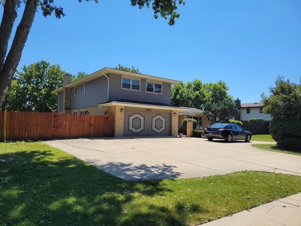 425 S Arlington Heights Road , Elk Grove Village, IL 60007