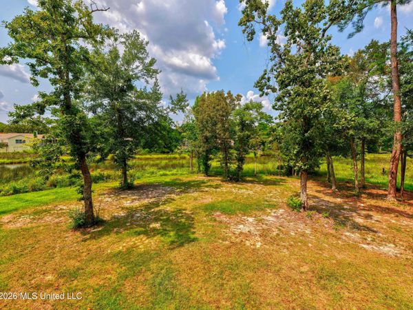 610 Wetzel Drive, Biloxi, MS 39532