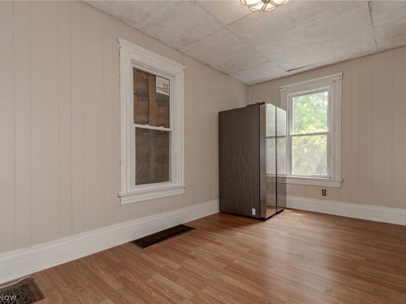 1839 E 86th Street, Cleveland, OH 44106 Photo 12