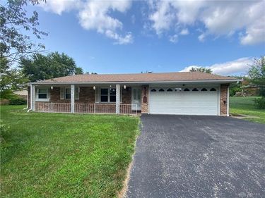 4342 Willow Run Drive, Beavercreek, OH 45430