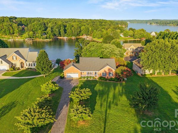 50 Sand Bar Drive, Taylorsville, NC 28681