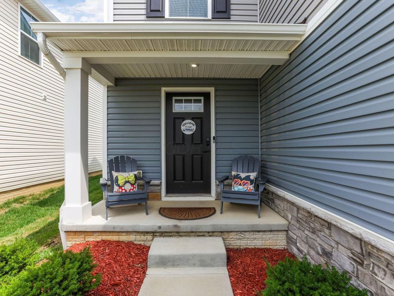 8521 Erie Loop, Canal Winchester, OH 43110 Photo 8