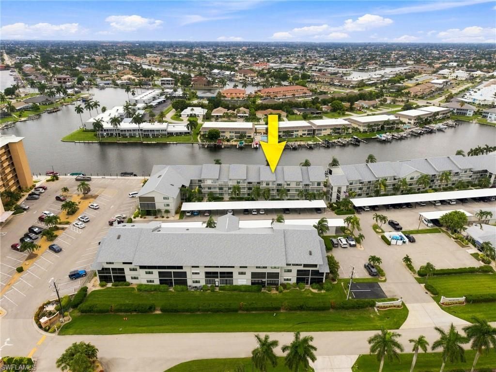 4240 SE 20th Pl, Unit 210, Cape Coral, FL 33904 Photo