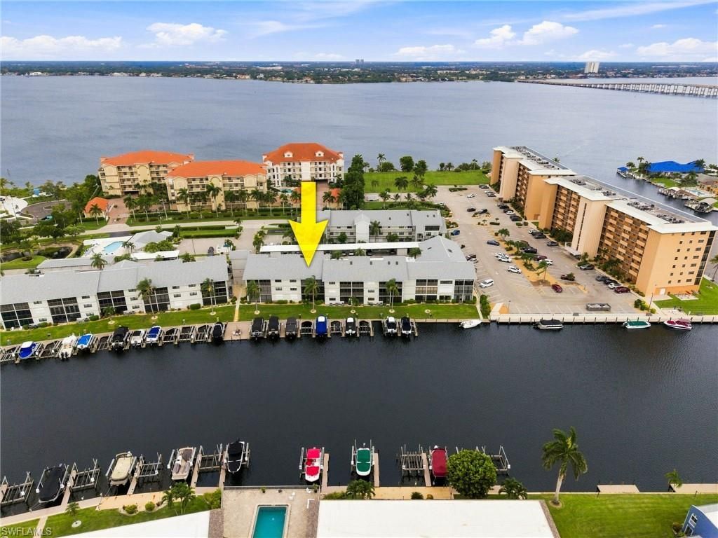 4240 SE 20th Pl, Unit 210, Cape Coral, FL 33904 Photo
