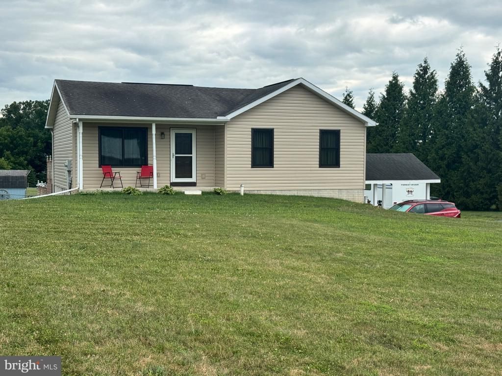 8725 GAP ROAD , WAYNESBORO, PA 17268