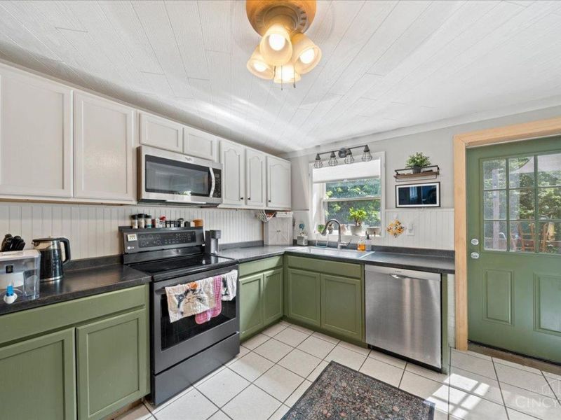 3461 West Fork Road, Green Township, OH 45211 Photo 11