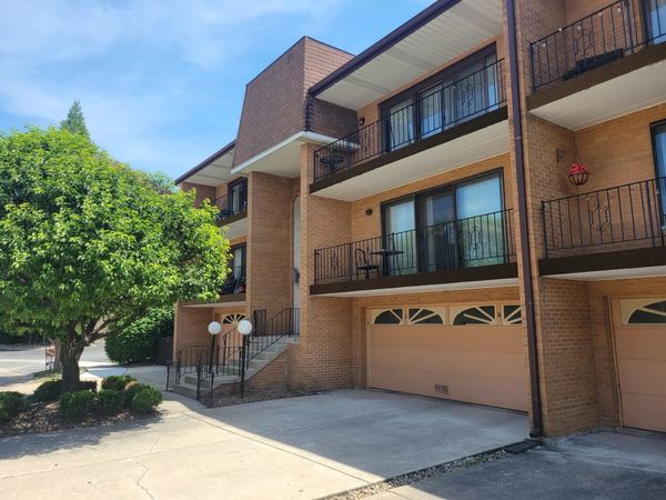 4021 W 93rd Place , Unit 1W, Oak Lawn, IL 60453