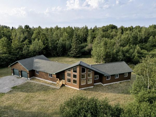 4107 S Baker Side RD, Sault Ste Marie, MI 49783