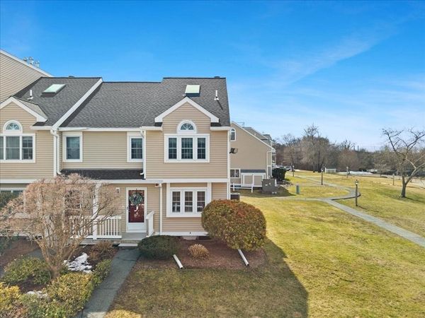 1316 Carriage Ln, Unit 1316, Taunton, MA 02780
