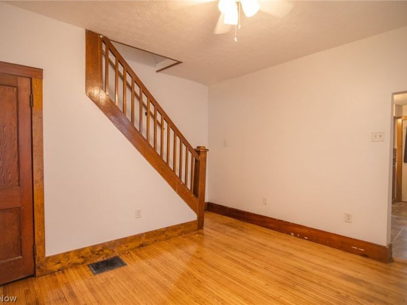 4254 Harrison Street, Bellaire, OH 43906 Photo 15