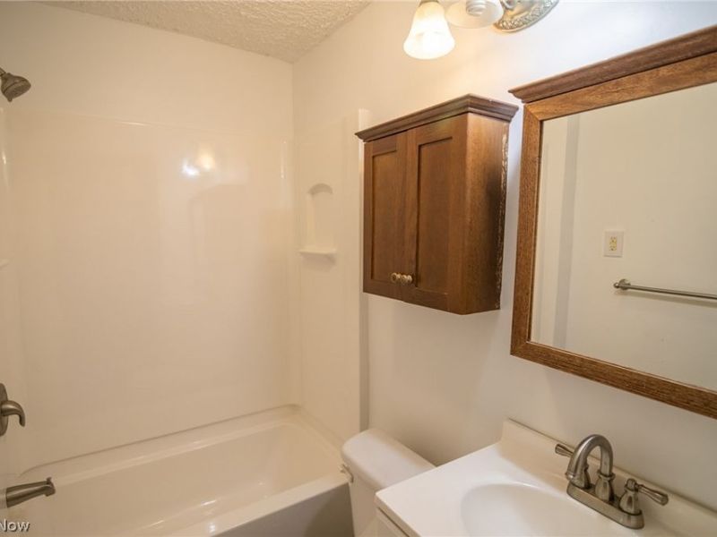 4254 Harrison Street, Bellaire, OH 43906 Photo 23
