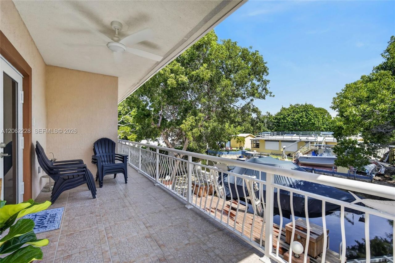 123 Peace Ave, Tavernier, FL 33070 Photo