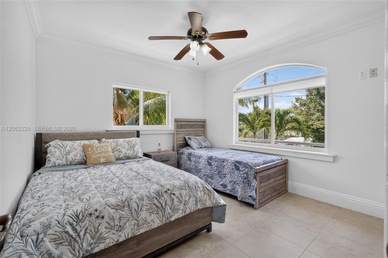 123 Peace Ave, Tavernier, FL 33070 Photo