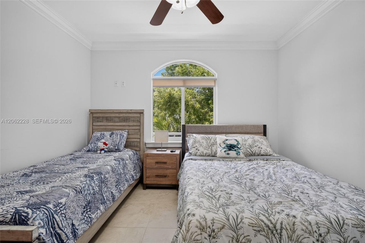 123 Peace Ave, Tavernier, FL 33070 Photo