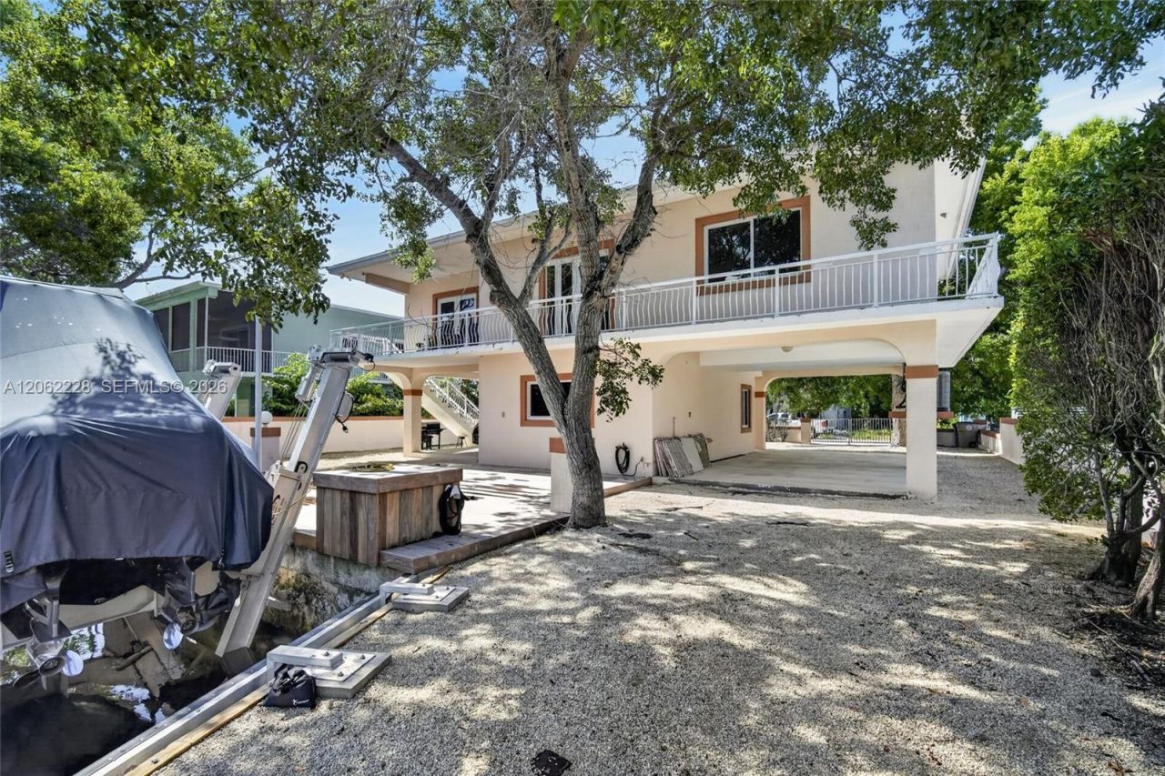 123 Peace Ave, Tavernier, FL 33070 Photo
