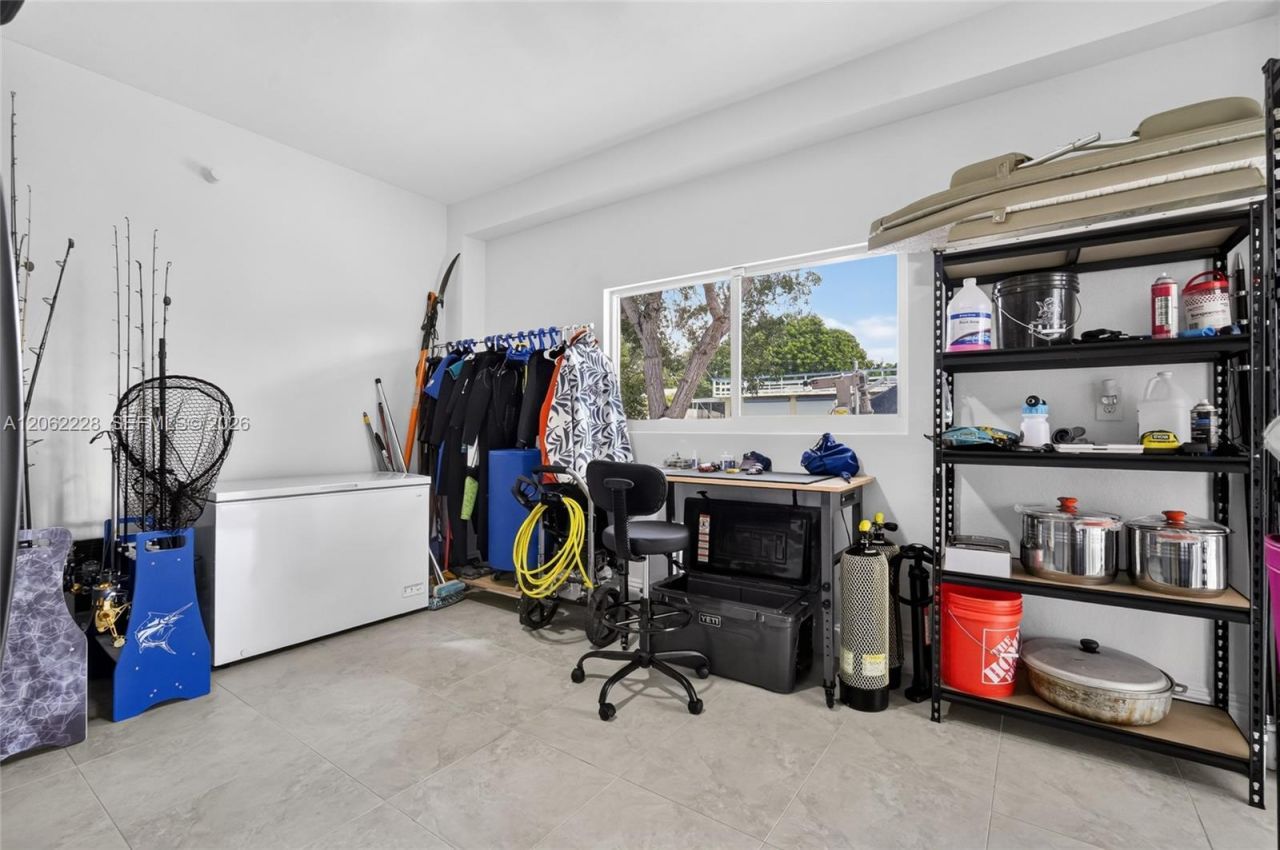 123 Peace Ave, Tavernier, FL 33070 Photo