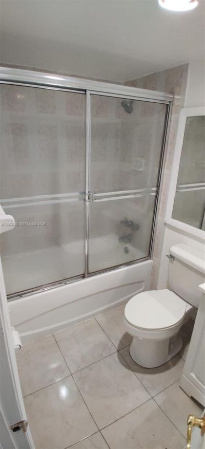 4550 NW 9th St, Unit 706E, Miami, FL 33126 Photo