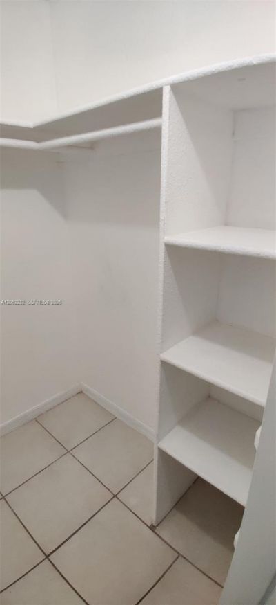 4550 NW 9th St, Unit 706E, Miami, FL 33126 Photo