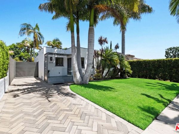2206 Manning Avenue, Los Angeles, CA 90064