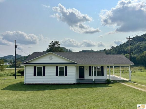 411 Shepherd Street , Burkesville, KY 42717