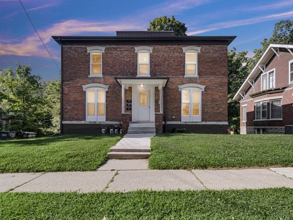 204 Brown Street , Unit 2, Valparaiso, IN 46383