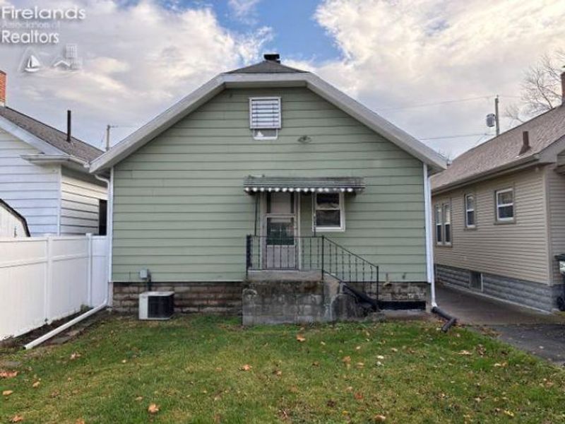 609 Harrison Street, Sandusky, OH 44870 Photo 22