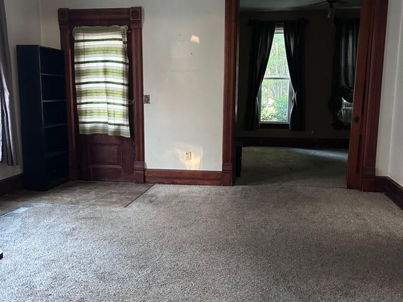 707 W Adams Street, Sandusky, OH 44870 Photo 2
