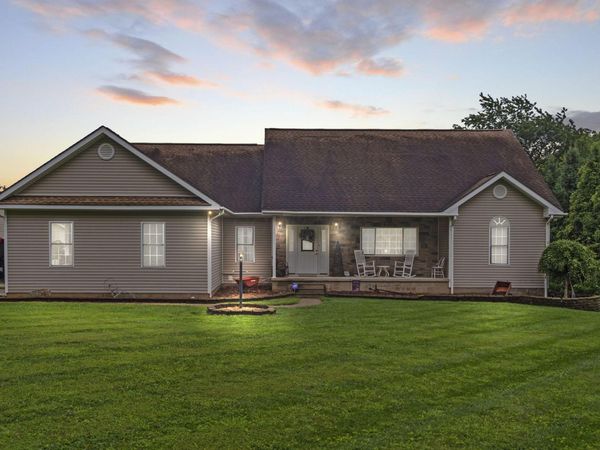 7246 Bunker Hill Road SW, Amanda, OH 43102