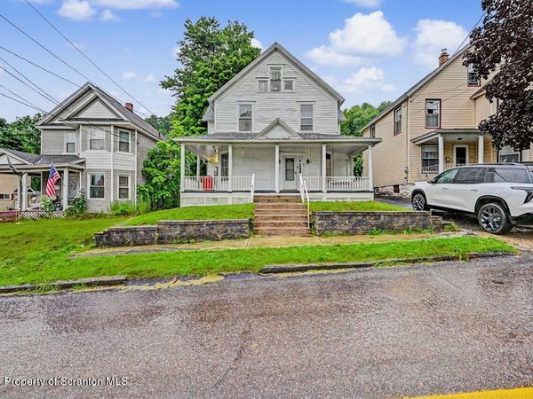 62-64 Wayne Street , Carbondale, PA 18407