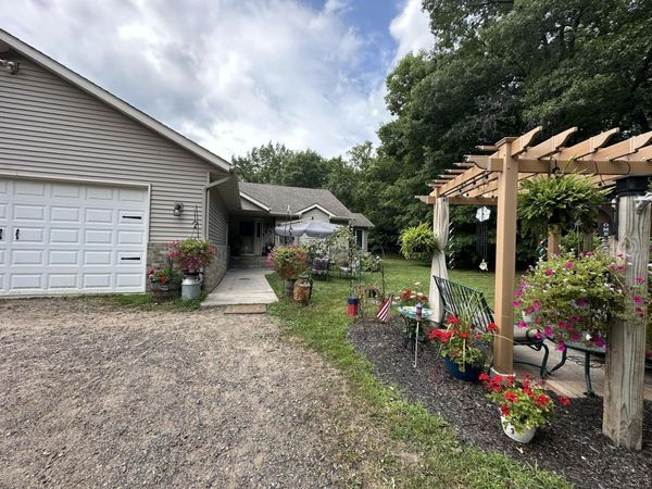 890 Saint Croix Trail, Taylors Falls, MN 55084