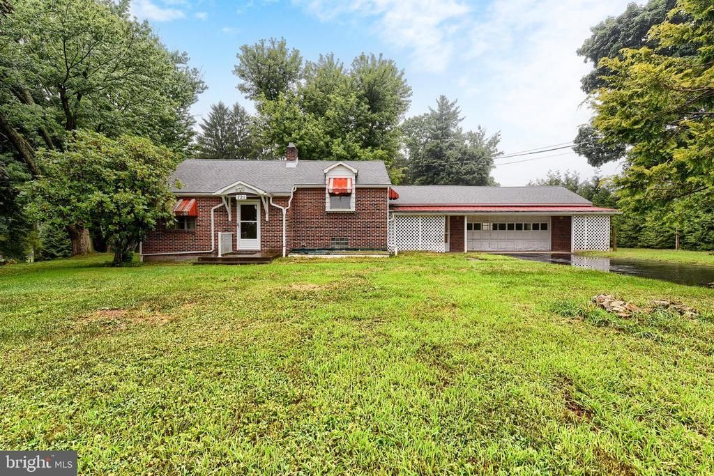 721 TURKEY BIRD ROAD, NEWPORT, PA 17074
