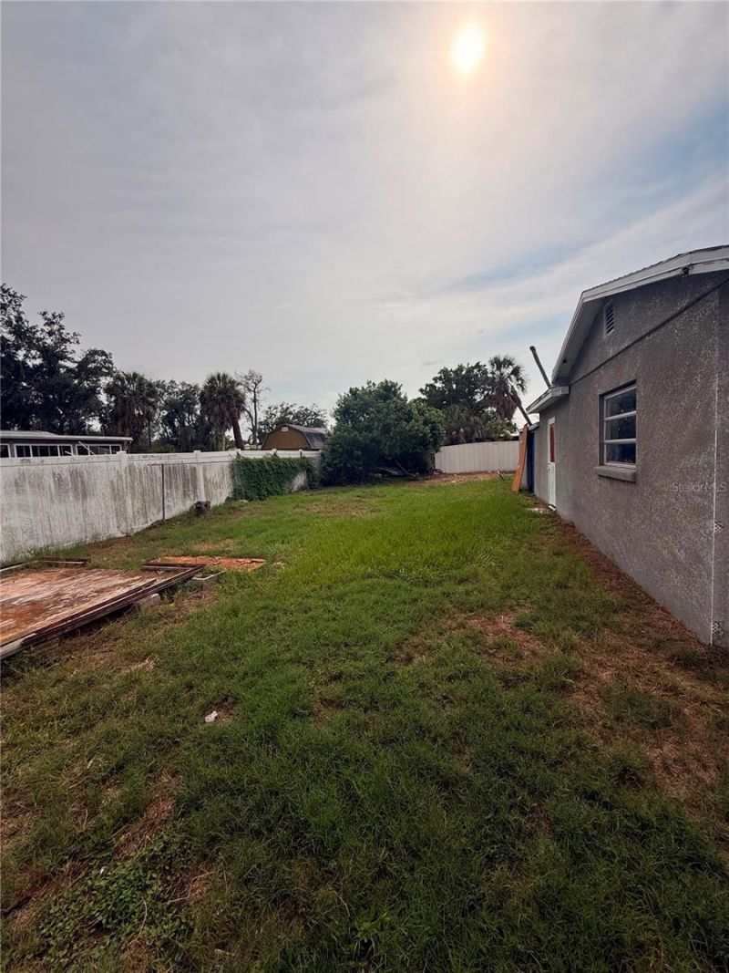 806 W Shell Point Road , Ruskin, FL 33570 Photo